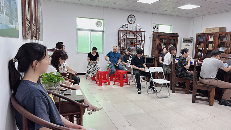 東科集團(tuán)【謝崗項目】開展招商引資專題培訓(xùn)會 東科集團(tuán)【謝崗項目】開展招商引資專題培訓(xùn)會